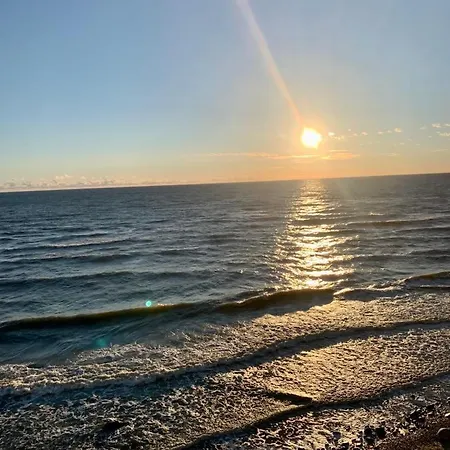 Kunni 1.0 Apartamento Palanga